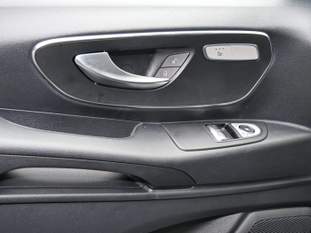 Mercedes-Benz eVito 119 Kasten Lang Distronic NP 83.503 Kamera