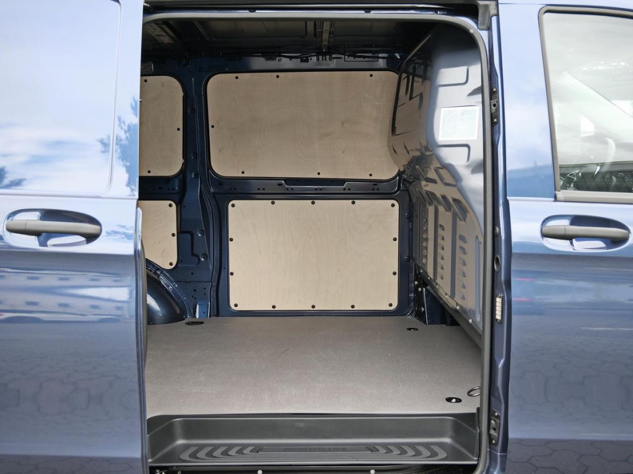 Mercedes-Benz eVito 119 Kasten Lang Distronic NP 83.503 Kamera