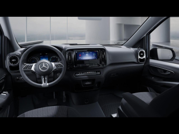 Mercedes-Benz eVito 129 Tourer PRO Lang Distronic Spurhalte