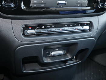 Mercedes-Benz eVito Vito 129 Tourer PRO Lang Distronic Kamera