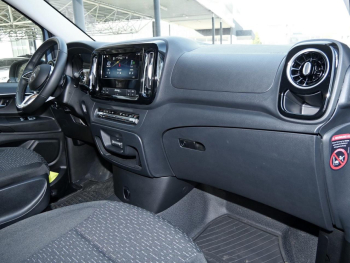 Mercedes-Benz eVito Vito 129 Tourer PRO Lang Distronic Kamera