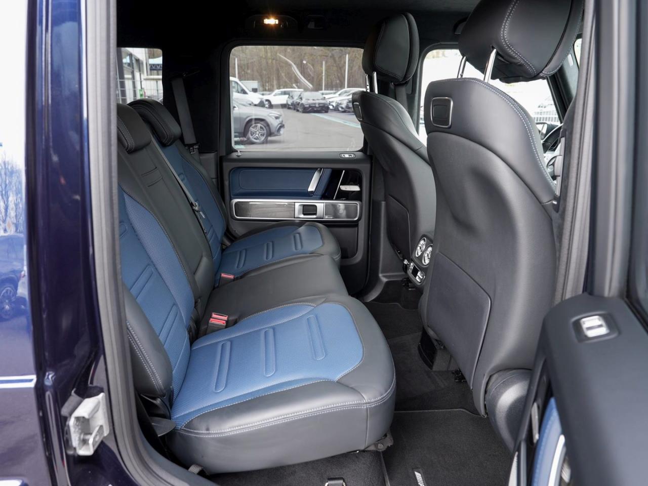 Mercedes-Benz G 500 AMG Night Distronic Schiebedach 360° AHK