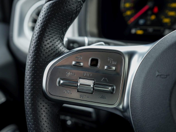 Mercedes-Benz G 500 AMG Night Distronic Schiebedach 360° AHK