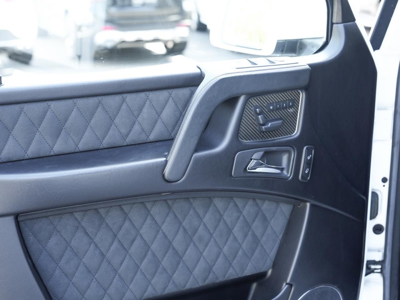 Mercedes-Benz G 500 4x4² Brabus-Elemente Schiebedach Carbon