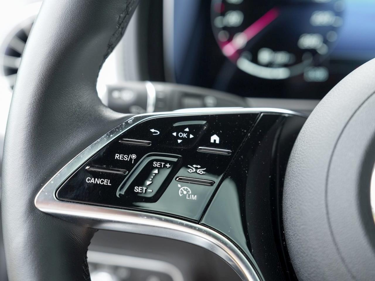Mercedes-Benz G 450 d Exclusive Night Schiebedach Standhzg AHK
