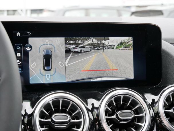 Mercedes-Benz GLA 180 d Progressive Night Panorama Easy-P 360°