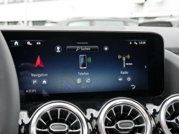 Mercedes-Benz GLA 180 d Progressive Night Panorama Easy-P 360°