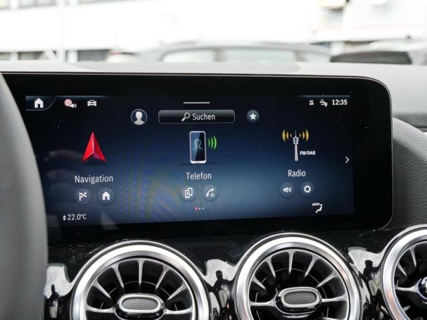 Mercedes-Benz GLA 180 d Progressive Night Panorama Easy-P 360°