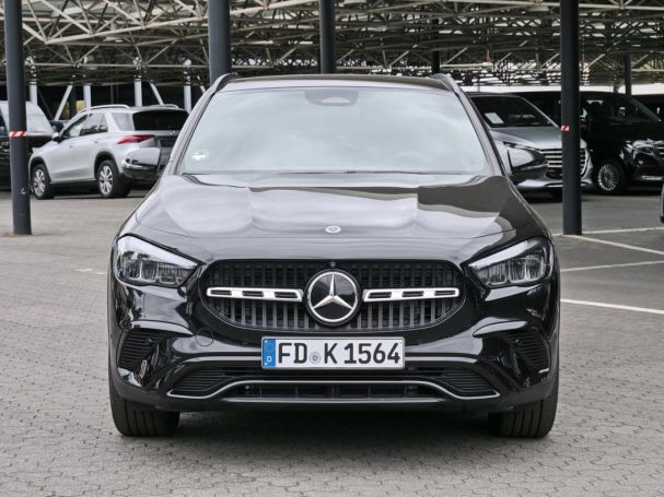 Mercedes-Benz GLA 180 d Progressive Night Panorama Easy-P 360°