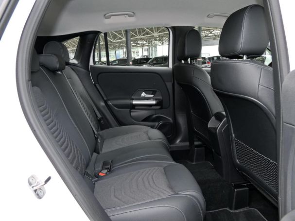 Mercedes-Benz GLA 180 d Progressive Navi Kamera Winter-Paket