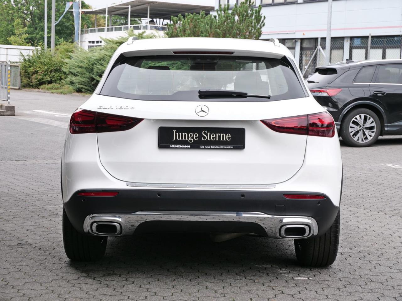 Mercedes-Benz GLA 180 d Progressive Navi Kamera Winter-Paket