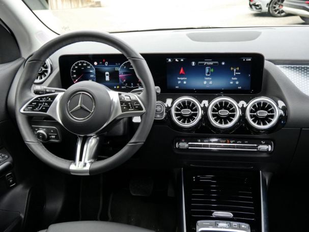 Mercedes-Benz GLA 180 d Progressive Navi Kamera Winter-Paket