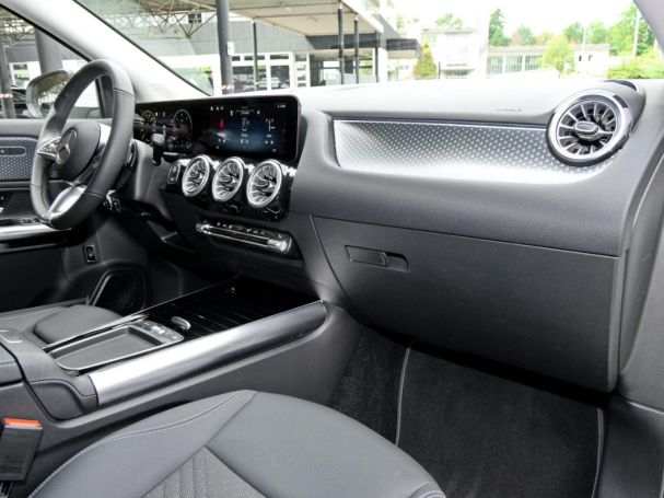 Mercedes-Benz GLA 180 d Progressive Navi Kamera Winter-Paket