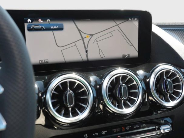 Mercedes-Benz GLA 180 AMG Distronic Kamera Easy-Pack AHK