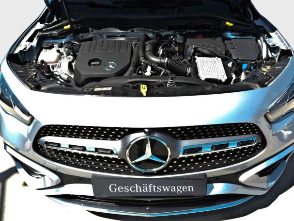 Mercedes-Benz GLA 180 AMG Distronic Kamera Easy-Pack AHK
