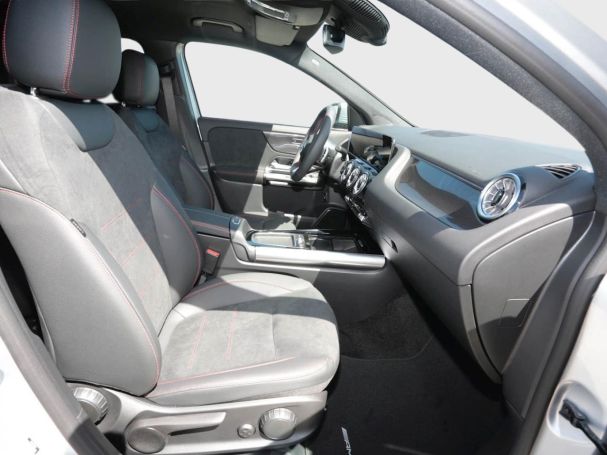 Mercedes-Benz GLA 180 AMG Distronic Kamera Easy-Pack AHK