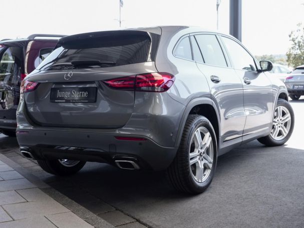 Mercedes-Benz GLA 200 d 4M Progressive Night Standheiz Kamera
