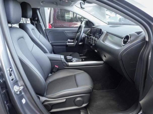 Mercedes-Benz GLA 200 d 4M Progressive Night Standheiz Kamera