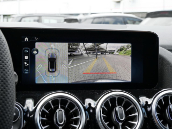 Mercedes-Benz GLA 200 d 4MATIC AMG Night Distronic 360? AHK