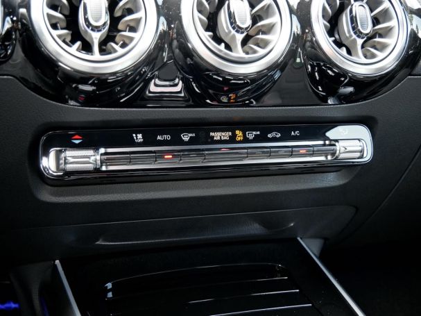 Mercedes-Benz GLA 200 d 4MATIC AMG Night Distronic 360° AHK