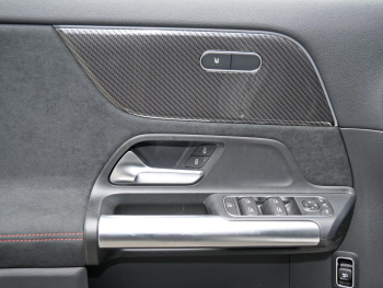 Mercedes-Benz GLA 200 d 4MATIC AMG Night Distronic 360° AHK