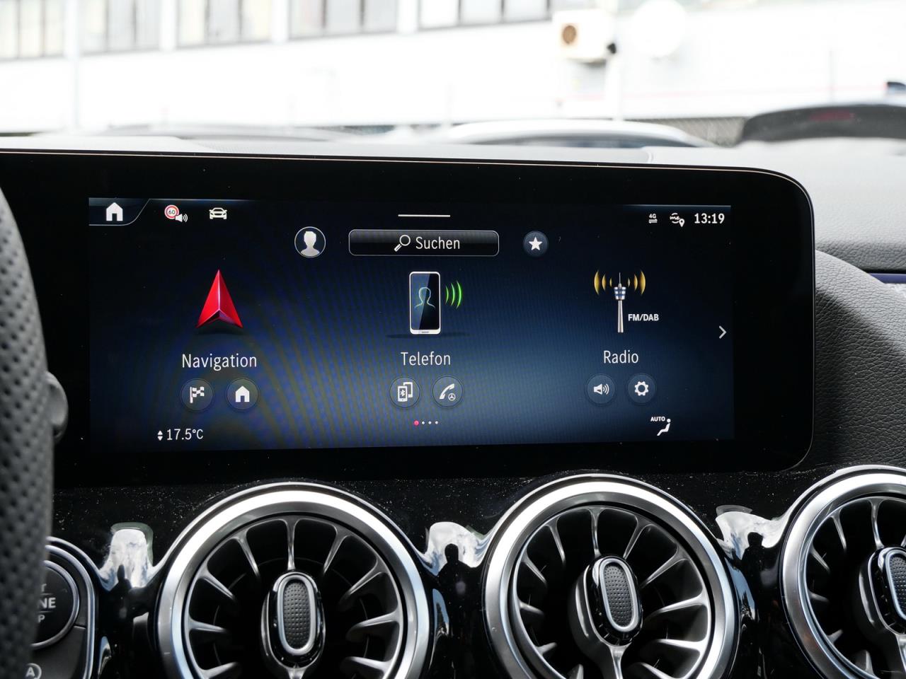 Mercedes-Benz GLA 200 d 4MATIC AMG Night Distronic 360? AHK