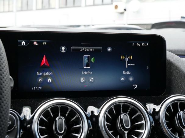 Mercedes-Benz GLA 200 d 4MATIC AMG Night Distronic 360° AHK