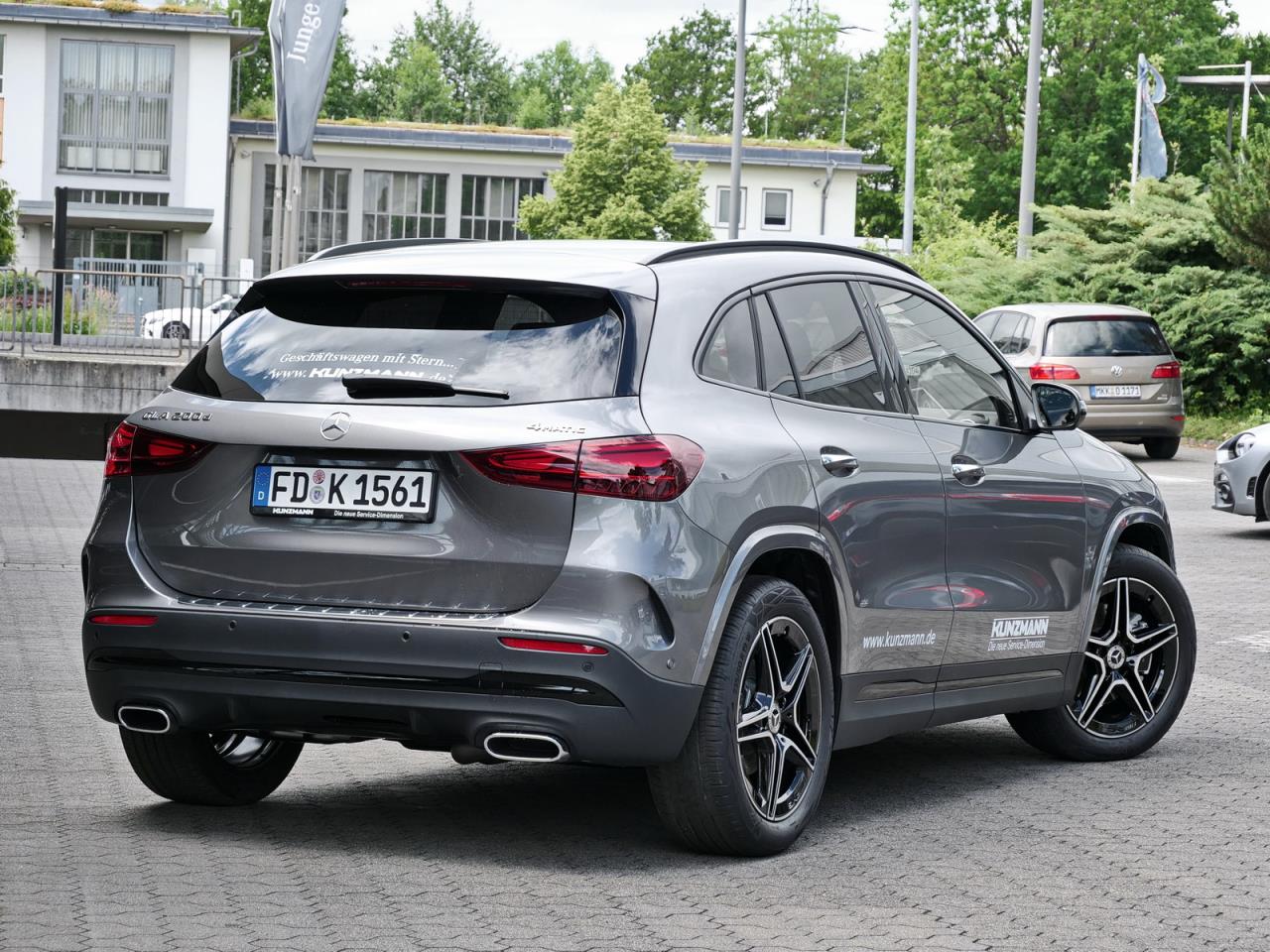 Mercedes-Benz GLA 200 d 4MATIC AMG Night Distronic 360° AHK