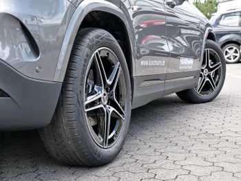 Mercedes-Benz GLA 200 d 4MATIC AMG Night Distronic 360° AHK