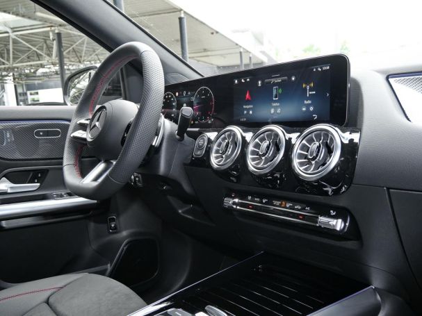 Mercedes-Benz GLA 200 d 4MATIC AMG Night Distronic 360? AHK