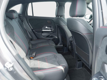 Mercedes-Benz GLA 200 d 4MATIC AMG Night Distronic 360° AHK