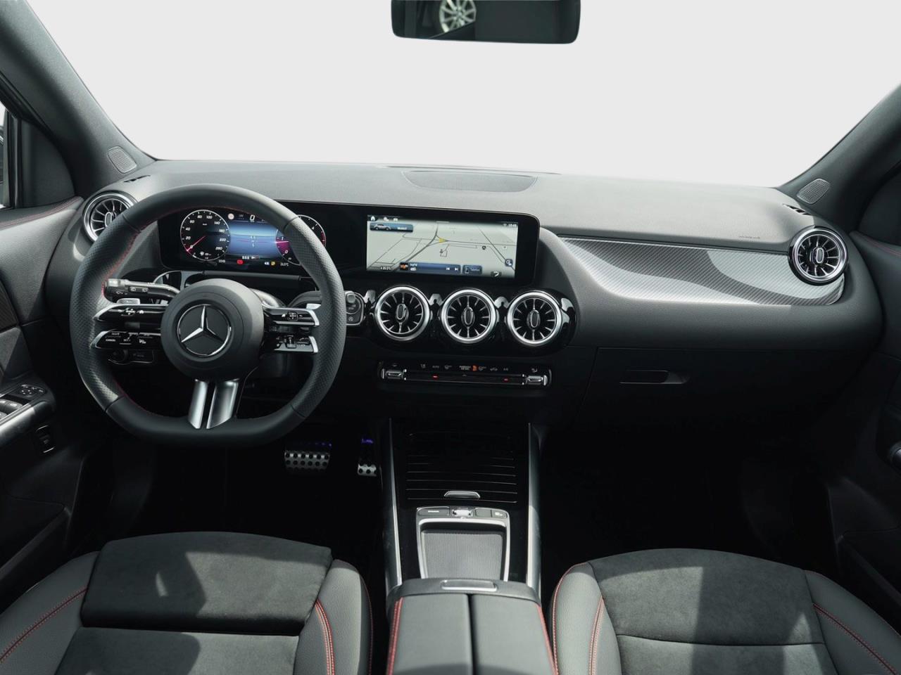 Mercedes-Benz GLA 200 d 4MATIC AMG Night Distronic 360? AHK