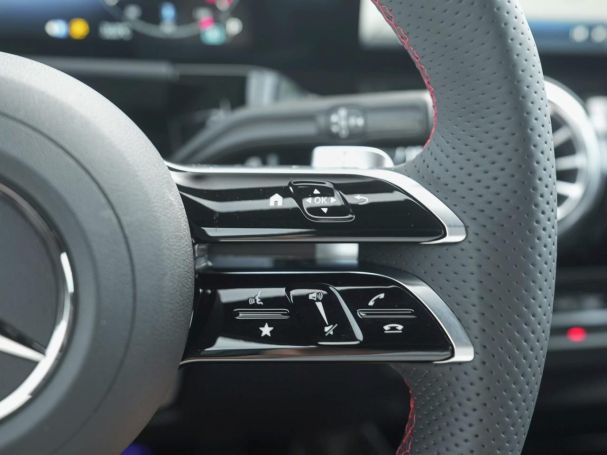 Mercedes-Benz GLA 200 d 4MATIC AMG Night Distronic 360? AHK