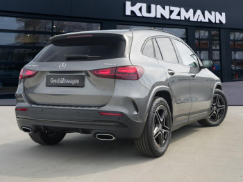 Mercedes-Benz GLA 200 d 4MATIC AMG Night Distronic 360? AHK