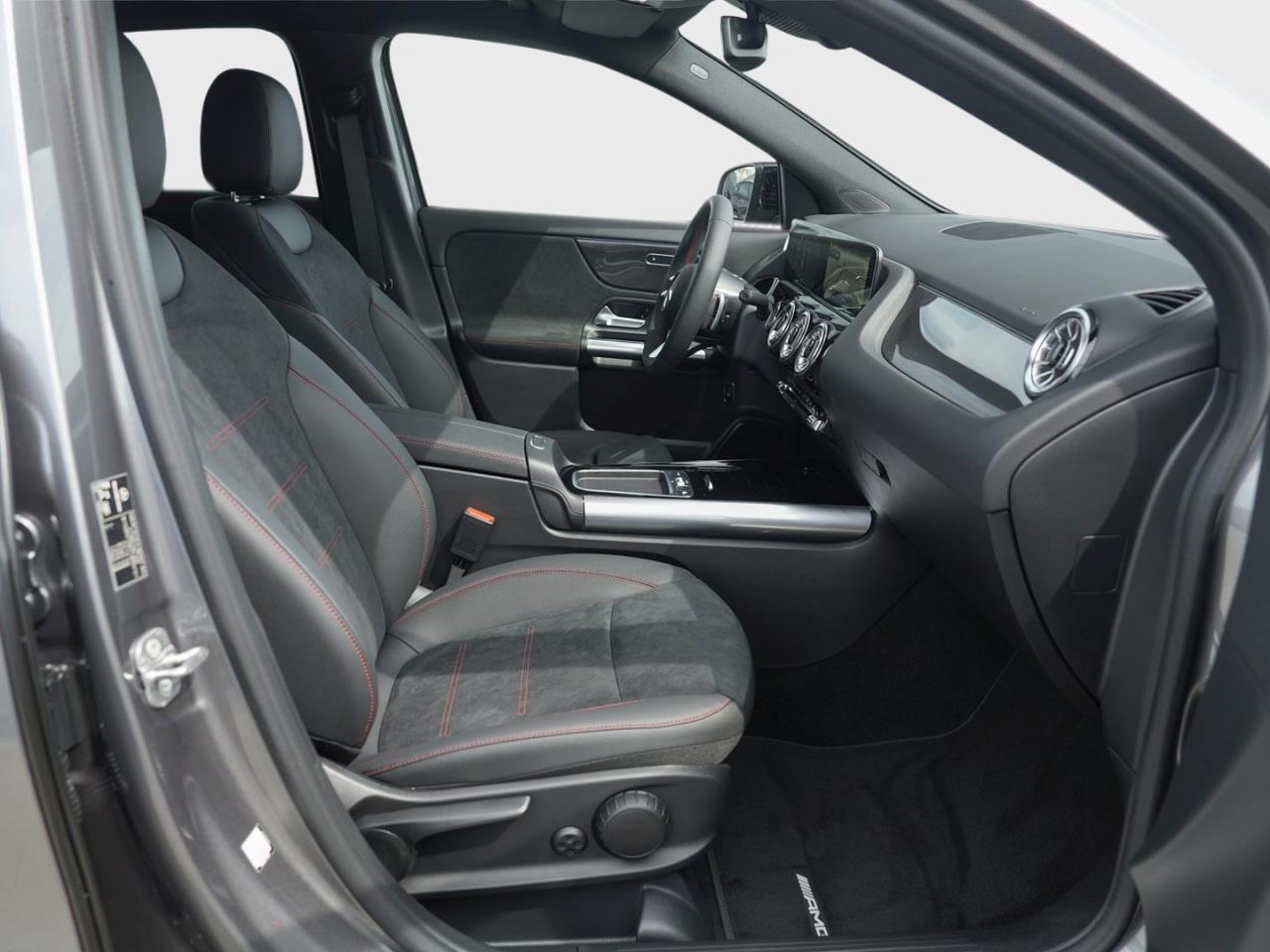 Mercedes-Benz GLA 200 d 4MATIC AMG Night Distronic 360? AHK