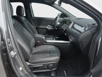 Mercedes-Benz GLA 200 d 4MATIC AMG Night Distronic 360° AHK