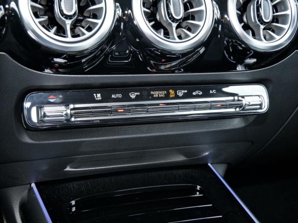 Mercedes-Benz GLA 200 d 4MATIC AMG Night Distronic AHK 360°