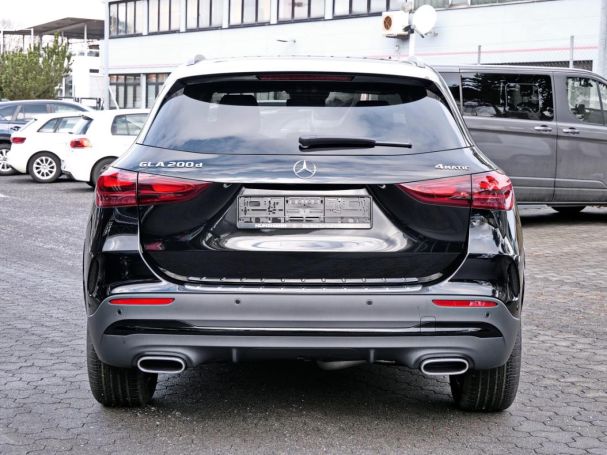 Mercedes-Benz GLA 200 d 4MATIC AMG Night Distronic AHK 360°
