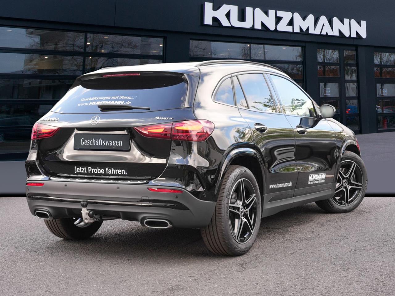 Mercedes-Benz GLA 200 d 4MATIC AMG Night Distronic AHK 360°