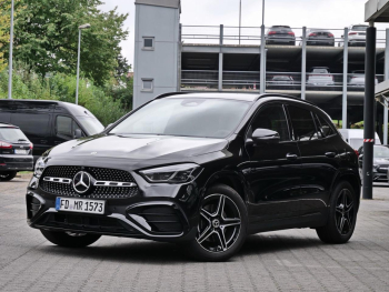 Mercedes-Benz GLA 200 d 4MATIC AMG Night Panorama Distronic