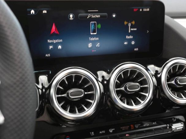 Mercedes-Benz GLA 200 d AMG Night Distronic Easy-Pack AHK 360°