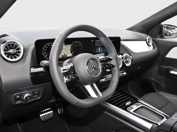 Mercedes-Benz GLA 200 d AMG Night Distronic Easy-Pack AHK 360°