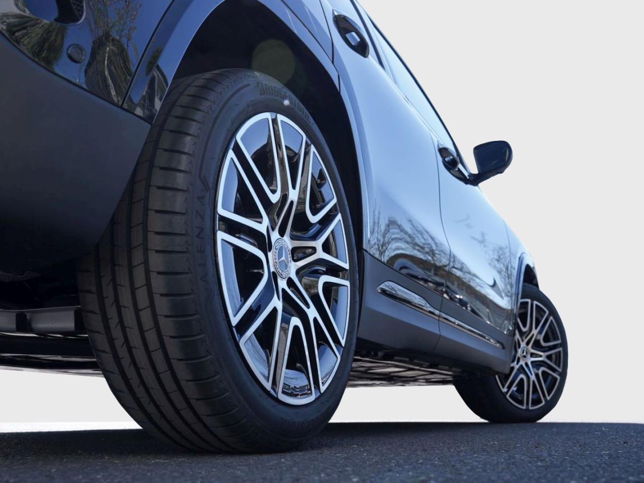 Mercedes-Benz GLA 200 d AMG Night EasyPack Keyless 360° AHK