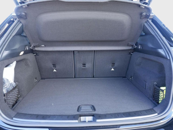 Mercedes-Benz GLA 200 d AMG Night EasyPack Keyless 360° AHK