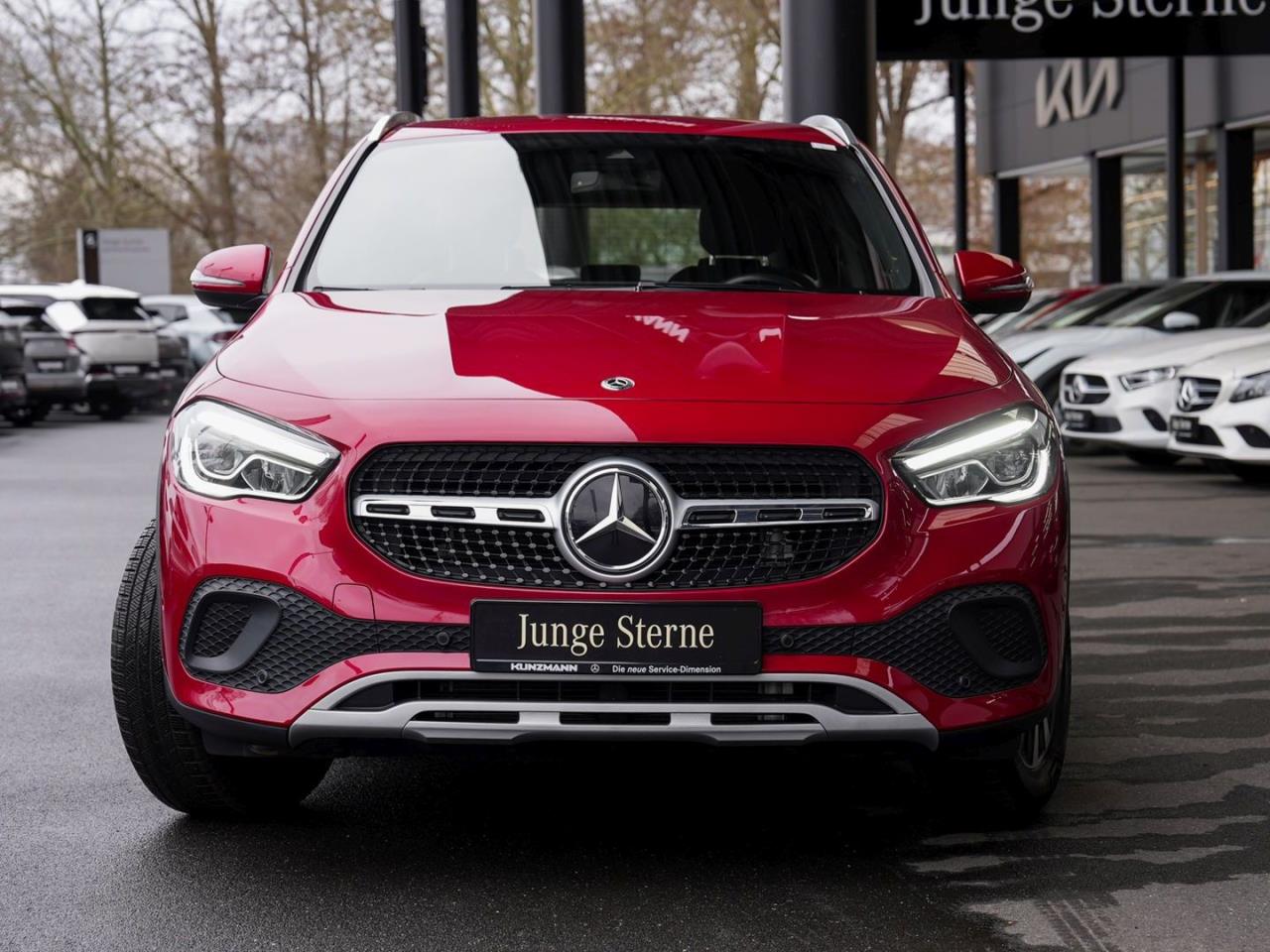 Mercedes-Benz GLA 200 d Style Memory Kamera SpurHalte EasyP