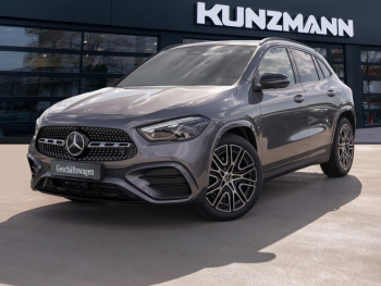 Mercedes-Benz GLA 200 d AMG Night Distronic Panorama 360° AHK