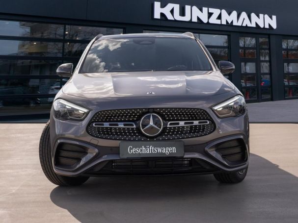 Mercedes-Benz GLA 200 d AMG Night Distronic Panorama 360° AHK