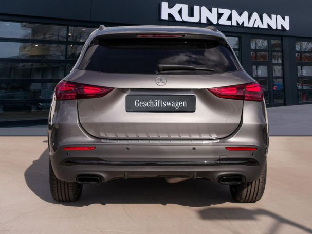 Mercedes-Benz GLA 200 d AMG Night Distronic Panorama 360° AHK