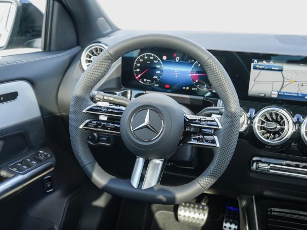 Mercedes-Benz GLA 200 d AMG Night Distronic Panorama 360° AHK