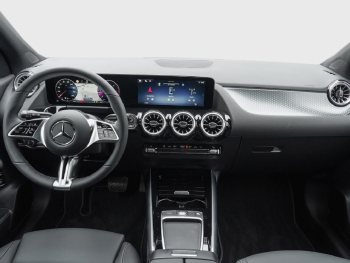 Mercedes-Benz GLA 200 d Progressive Distronic Easy-P 360° AHK